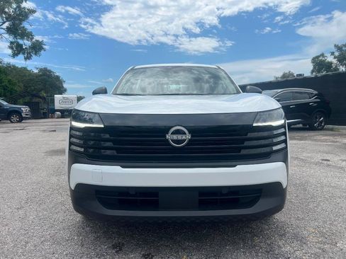 Used 2025 Nissan Kicks S FWD image 2