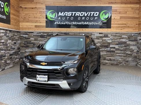 Used 2023 Chevrolet TrailBlazer LT w/ Convenience Package FWD image 4