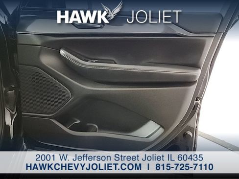 Used 2023 Jeep Grand Cherokee Laredo AWD/4WD image 25