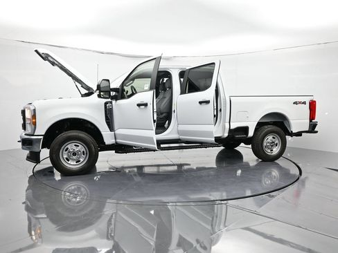 New 2026 Ford F250 XL w/ XL Chrome Package AWD/4WD image 49