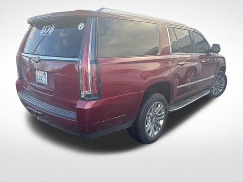 Used 2018 Cadillac Escalade ESV 4WD image 2
