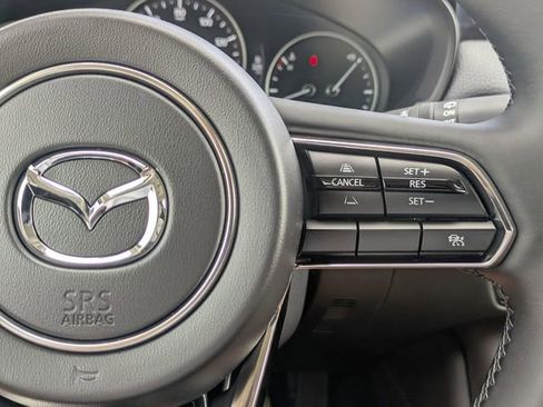 New 2026 MAZDA CX-90 3.3 Turbo w/ Preferred Package AWD/4WD image 18