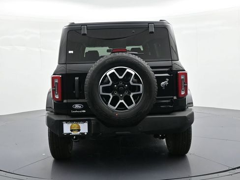 New 2026 Ford Bronco Outer Banks image 7