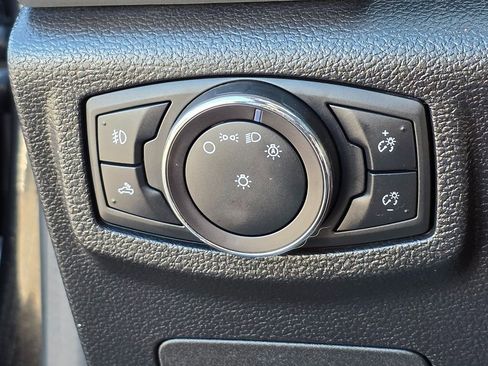 Used 2017 Ford F150 Lariat image 42