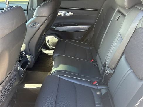 Used 2025 Genesis GV70 3.5T Sport AWD/4WD image 20