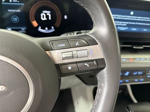 Used 2024 Hyundai Kona SEL image 16