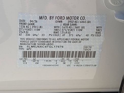 New 2026 Lincoln Aviator AWD image 12