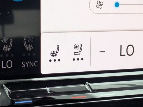 New 2026 Volkswagen Atlas Cross Sport SEL Premium R-Line image 25