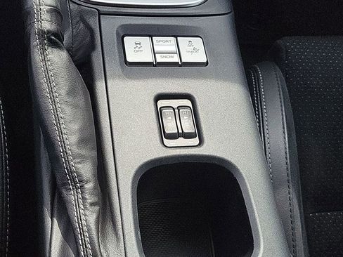 Used 2025 Toyota GR86 Premium image 32