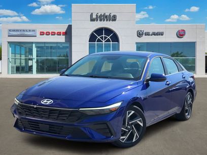 Used 2025 Hyundai Elantra Limited