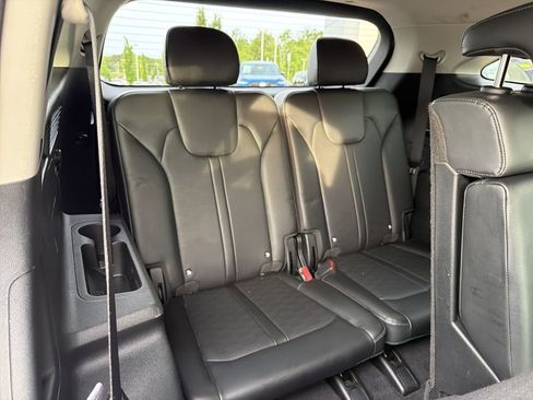 Used 2024 Kia Sorento S AWD/4WD image 16