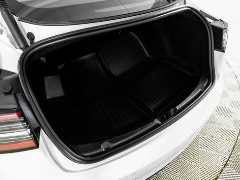 Used 2021 Tesla Model 3 Performance image 48