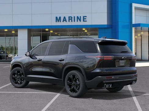 New 2027 Chevrolet Traverse LT w/ Midnight/Sport Edition FWD image 3
