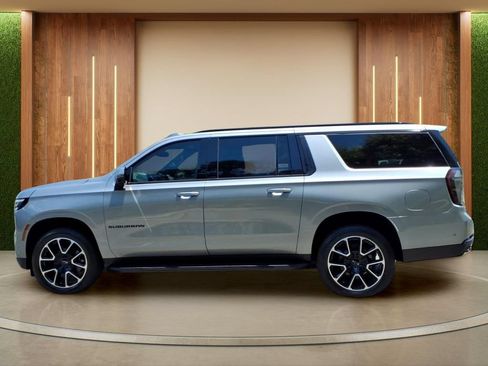 New 2026 Chevrolet Suburban RST w/ Comfort Package AWD/4WD image 30