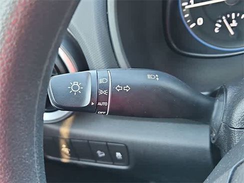 Used 2023 Hyundai Kona SEL image 26