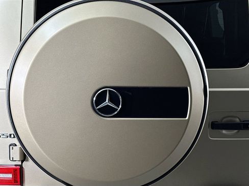 Used 2023 Mercedes-Benz G 550 image 35