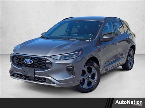 Used 2023 Ford Escape ST-Line image 1