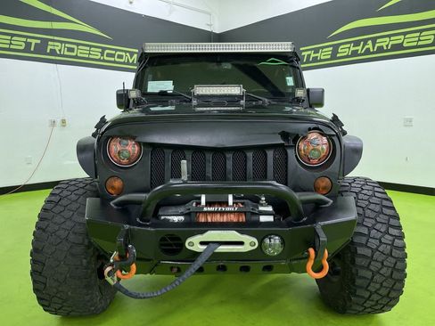 Used 2013 Jeep Wrangler Unlimited Sport image 3