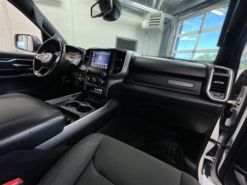 Used 2019 RAM 1500 Big Horn AWD/4WD image 32