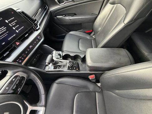 Certified 2024 Kia Sportage EX FWD image 16