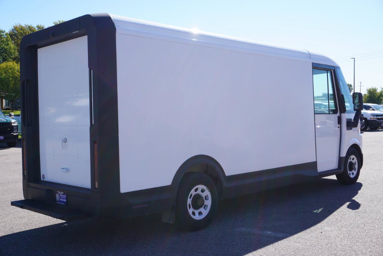 Used 2025 Chevrolet Brightdrop 600 AWD/4WD image 5