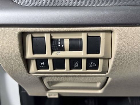 Used 2019 Subaru Outback 2.5i image 19