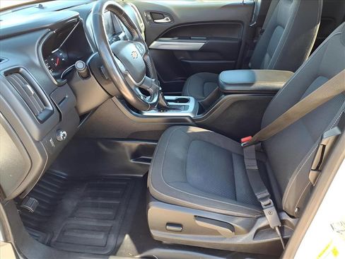 Used 2022 Chevrolet Colorado LT w/ Fleet Safety Package image 14