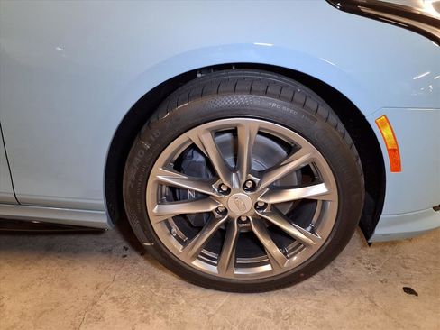 New 2026 Cadillac CT4 V image 5