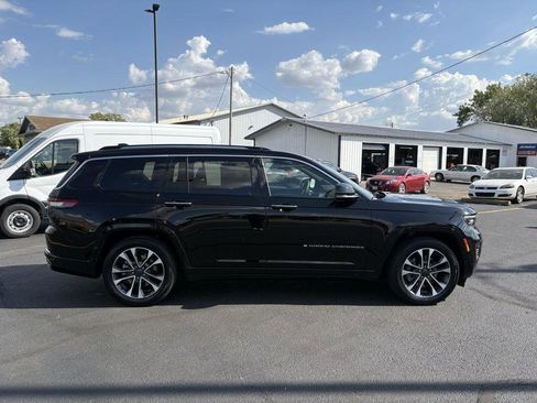 Used 2023 Jeep Grand Cherokee L Overland image 31