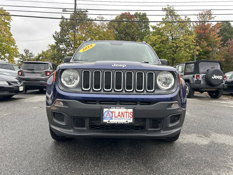 Used 2018 Jeep Renegade Sport w/ Power & Air Group AWD/4WD image 2