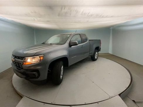 Used 2022 Chevrolet Colorado LT w/ Fleet Safety Package image 8