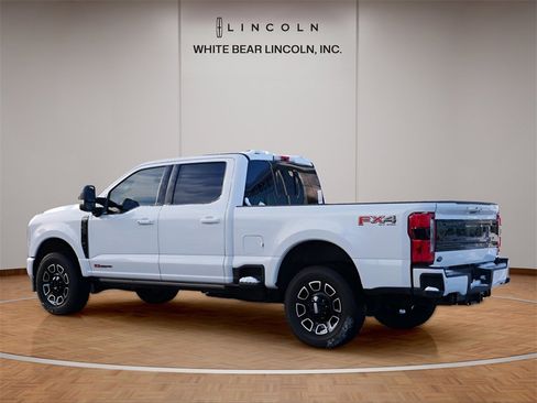 Used 2025 Ford F250 Platinum image 7