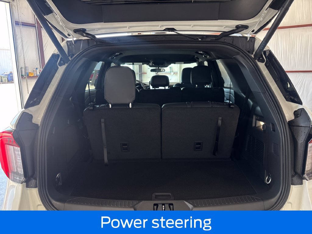 New 2026 Ford Explorer ST-Line RWD image 17
