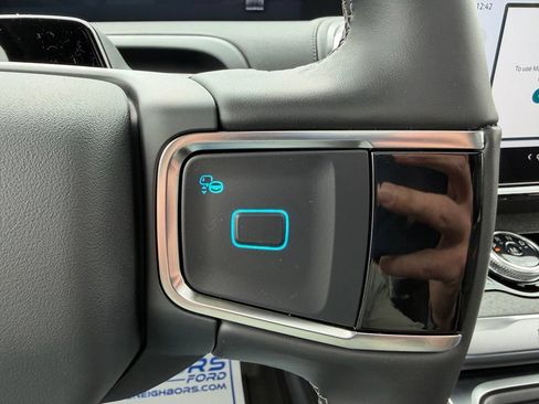 New 2026 Ford Expedition Tremor AWD/4WD image 32