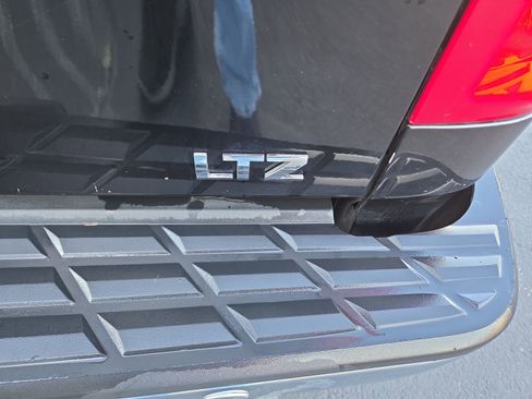 Used 2011 Chevrolet Silverado 1500 LTZ w/ Max Trailering Pack image 10