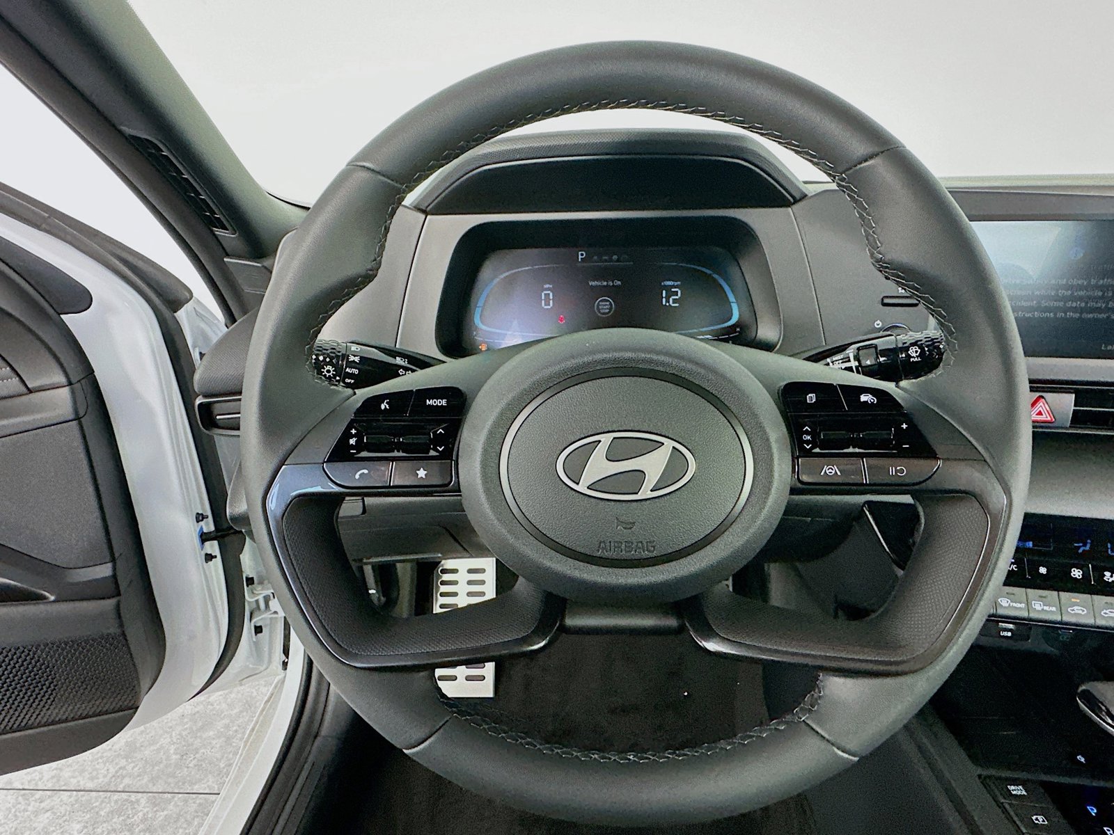 Used 2026 Hyundai Elantra Sport FWD image 13