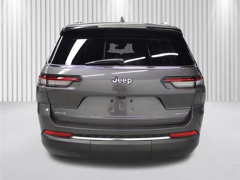 Certified 2023 Jeep Grand Cherokee L Limited AWD/4WD image 4