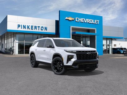 New 2026 Chevrolet Traverse RS w/ LPO, Floor Liner Package
