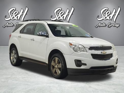Used 2015 Chevrolet Equinox LT FWD image 2
