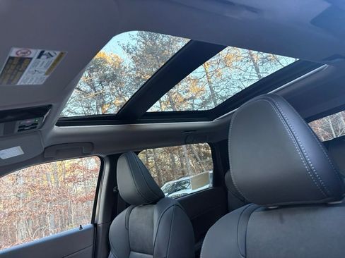 New 2026 Mitsubishi Outlander SE image 14