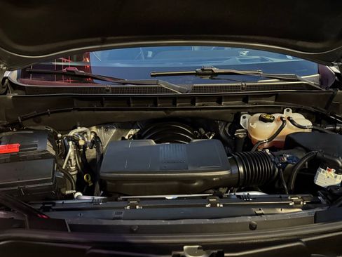 Used 2024 Cadillac Escalade ESV Premium Luxury Platinum w/ Heavy-Duty Trailer Package image 11