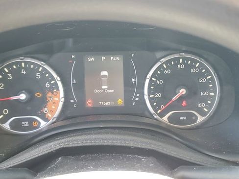 Used 2018 Jeep Renegade Sport w/ Power & Air Group AWD/4WD image 14