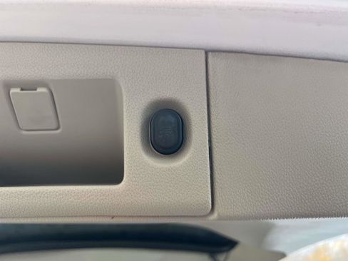 Used 2020 Cadillac Escalade Luxury image 9