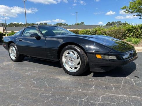 Used 1994 Chevrolet Corvette Coupe image 18