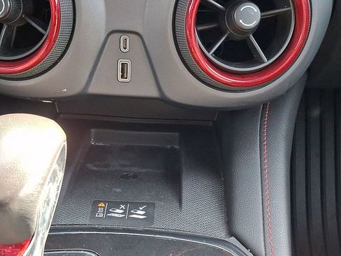 Used 2020 Chevrolet Blazer RS image 25