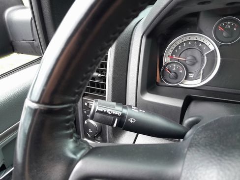 Used 2018 RAM 1500 Big Horn AWD/4WD image 19