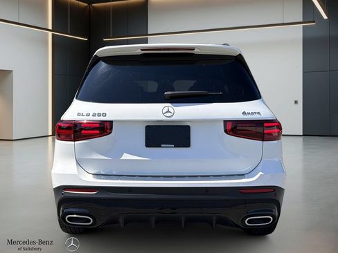 Certified 2025 Mercedes-Benz GLB 250 4MATIC w/ AMG Night Package image 5