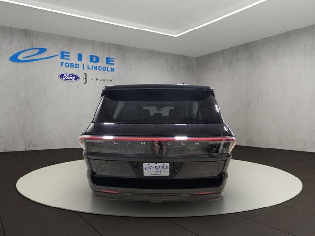 New 2026 Lincoln Navigator L Reserve AWD/4WD image 6