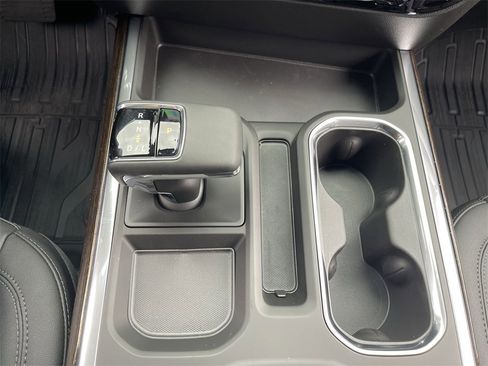 New 2026 GMC Sierra 1500 Elevation w/ Elevation Premium Package image 16