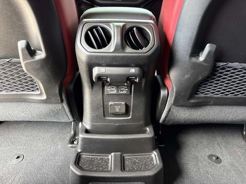 Used 2024 Jeep Wrangler Unlimited Rubicon 392 AWD/4WD image 16